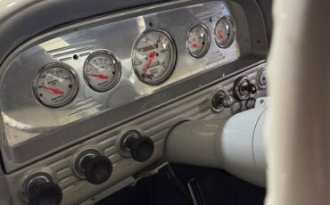 C10-truck-1962-silver-5