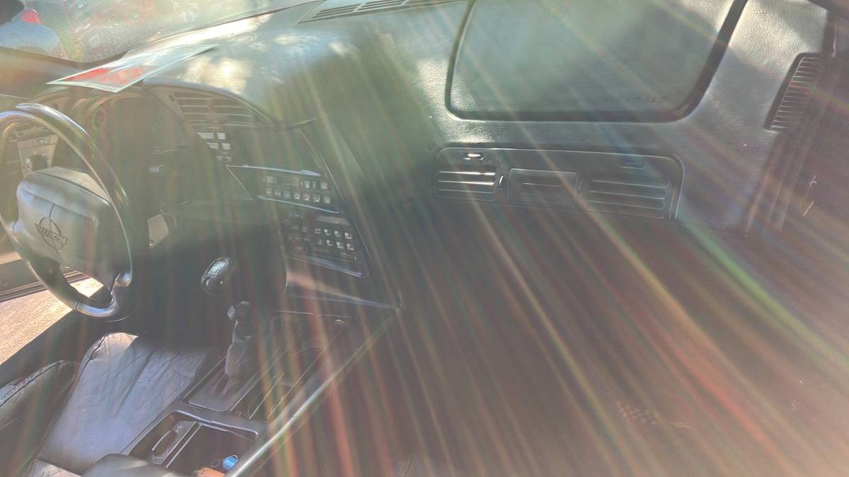 C4-corvette-coupe-1994-blue-16