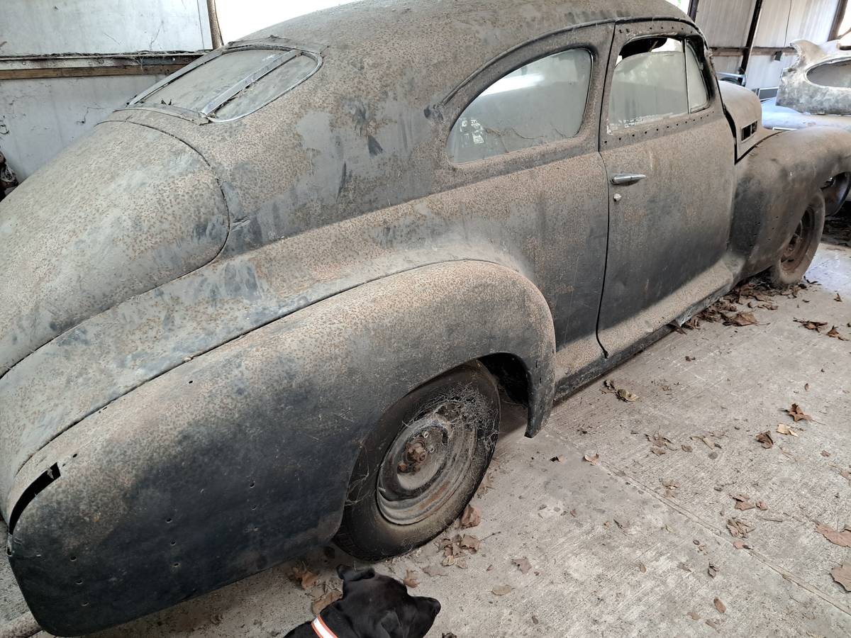Cadillac-1941-4