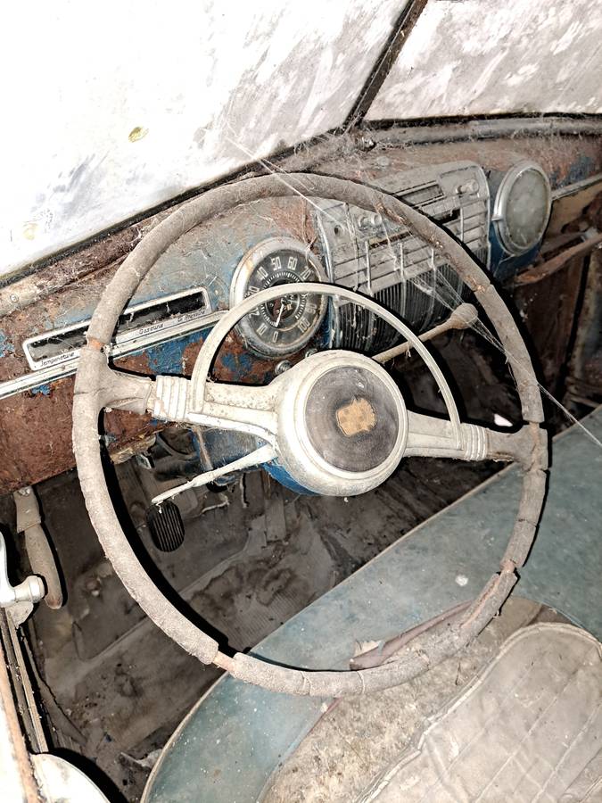 Cadillac-1941-5