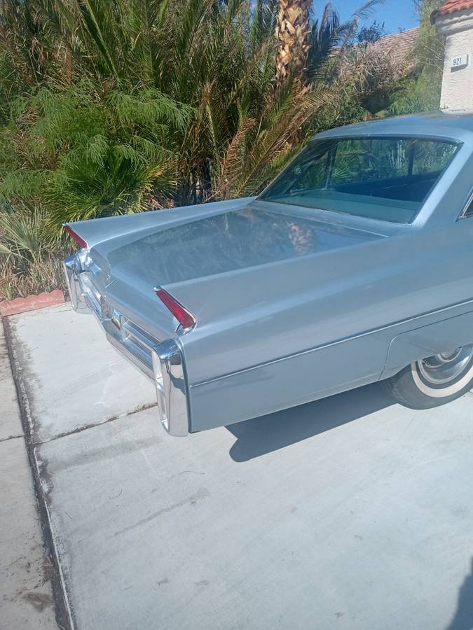 Cadillac-1963-blue-3