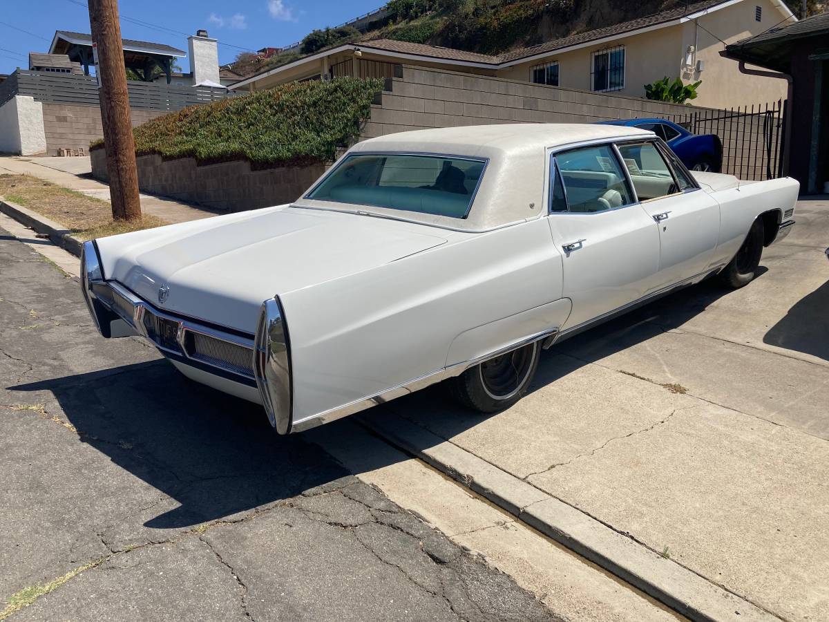 Cadillac-1967-white-7