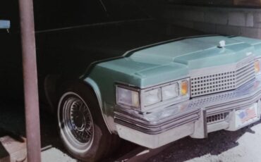 Cadillac-1979-green-1