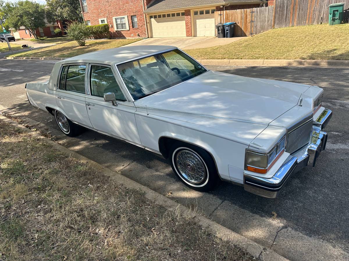 Cadillac-1988-white-1