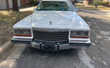 Cadillac-1988-white-8