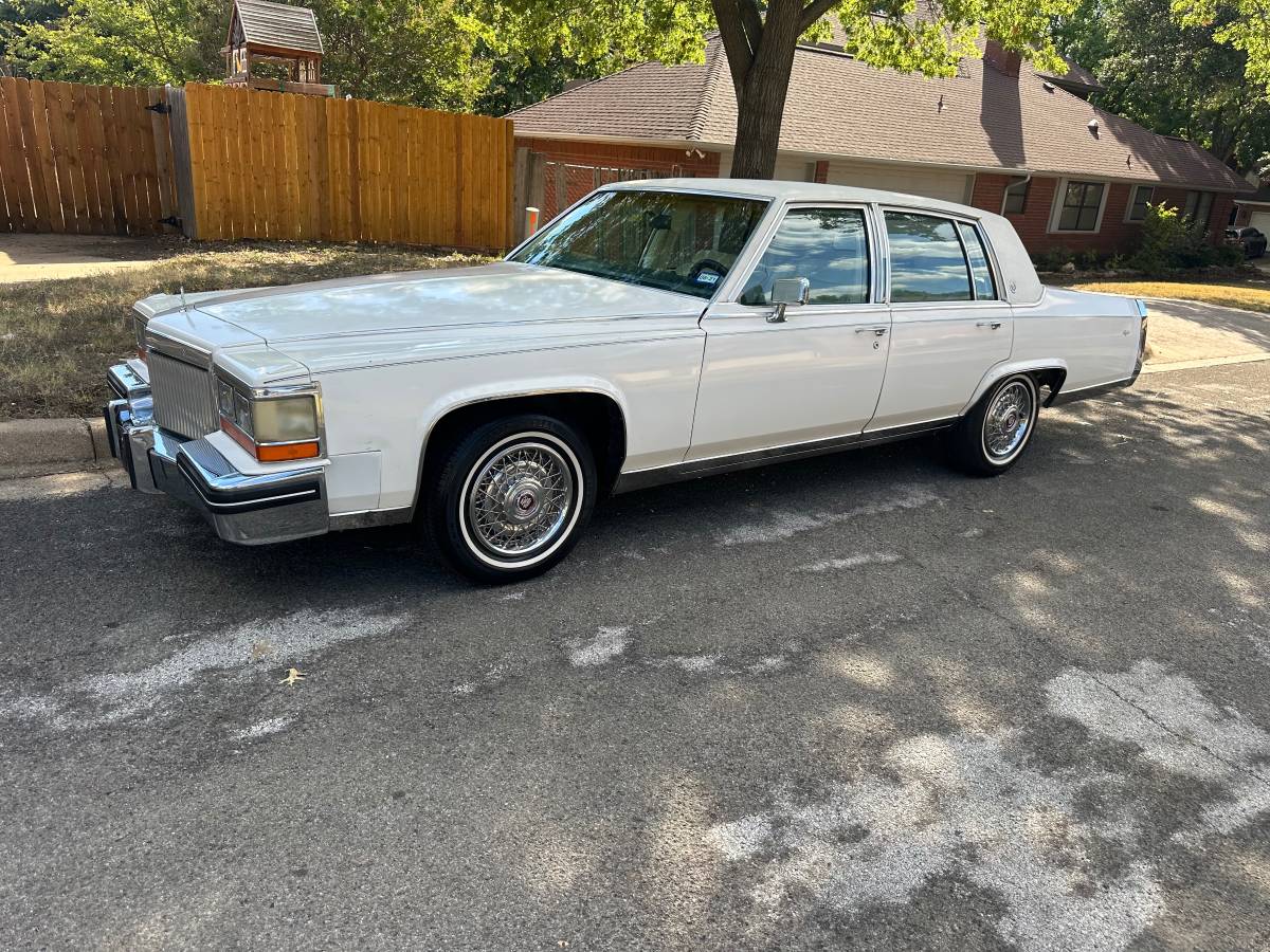 Cadillac-1988-white-9