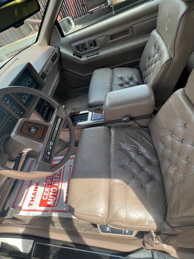 Cadillac-1989-white-6