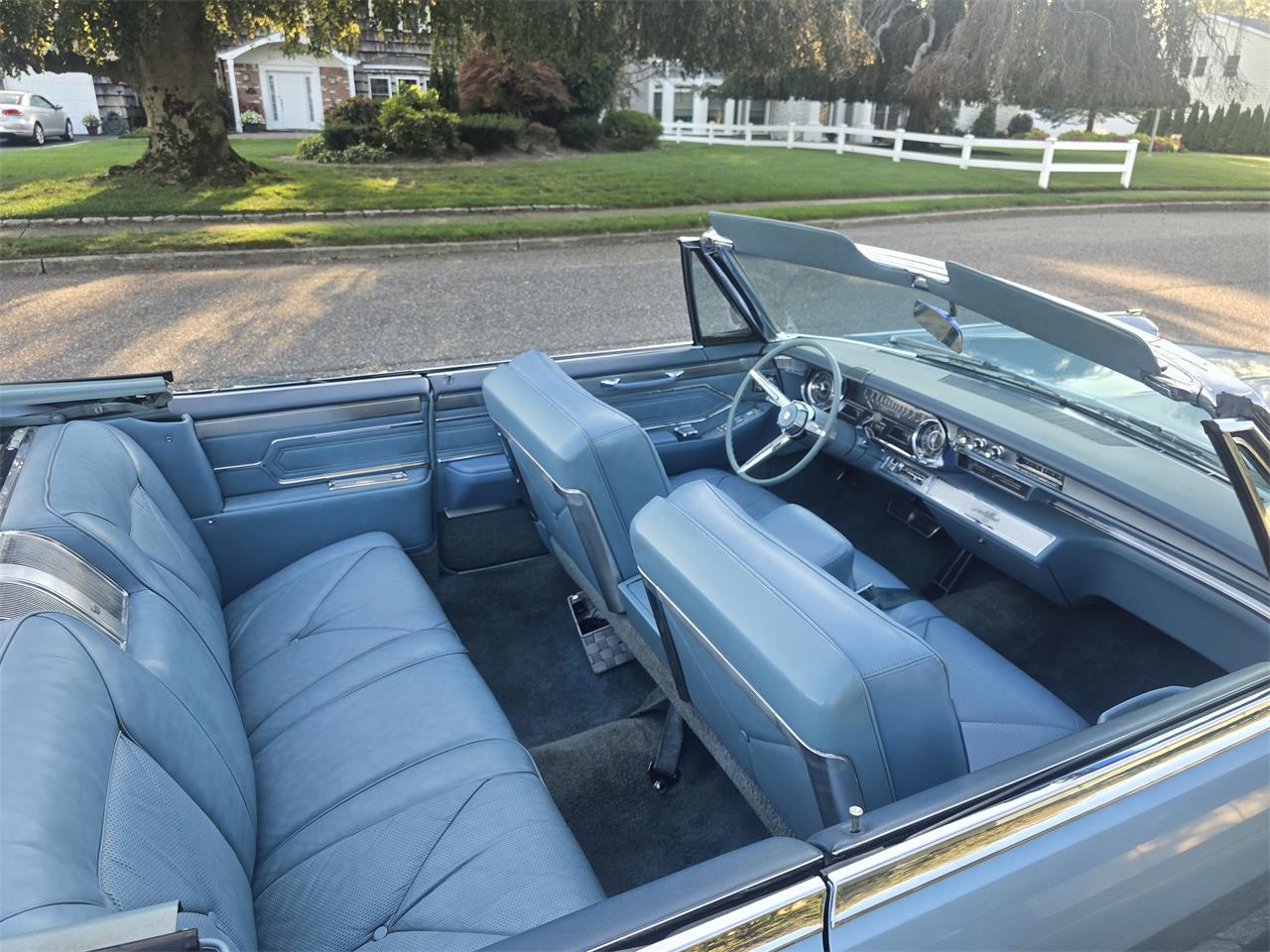 Cadillac-2-dr-convertible-1965-BLUE-Blue-19