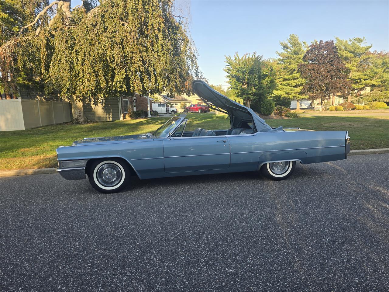 Cadillac-2-dr-convertible-1965-BLUE-Blue-22