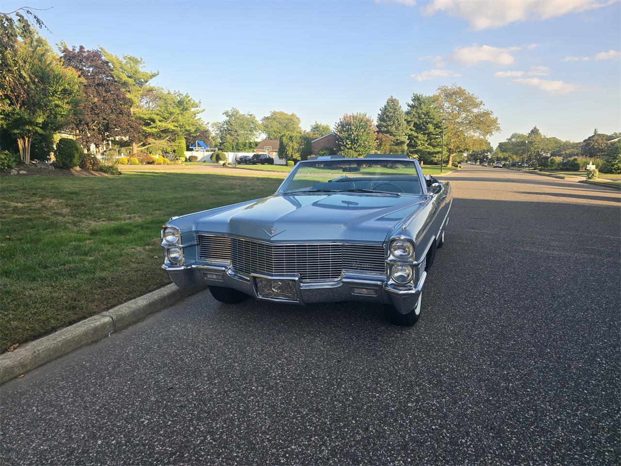 Cadillac-2-dr-convertible-1965-BLUE-Blue-5