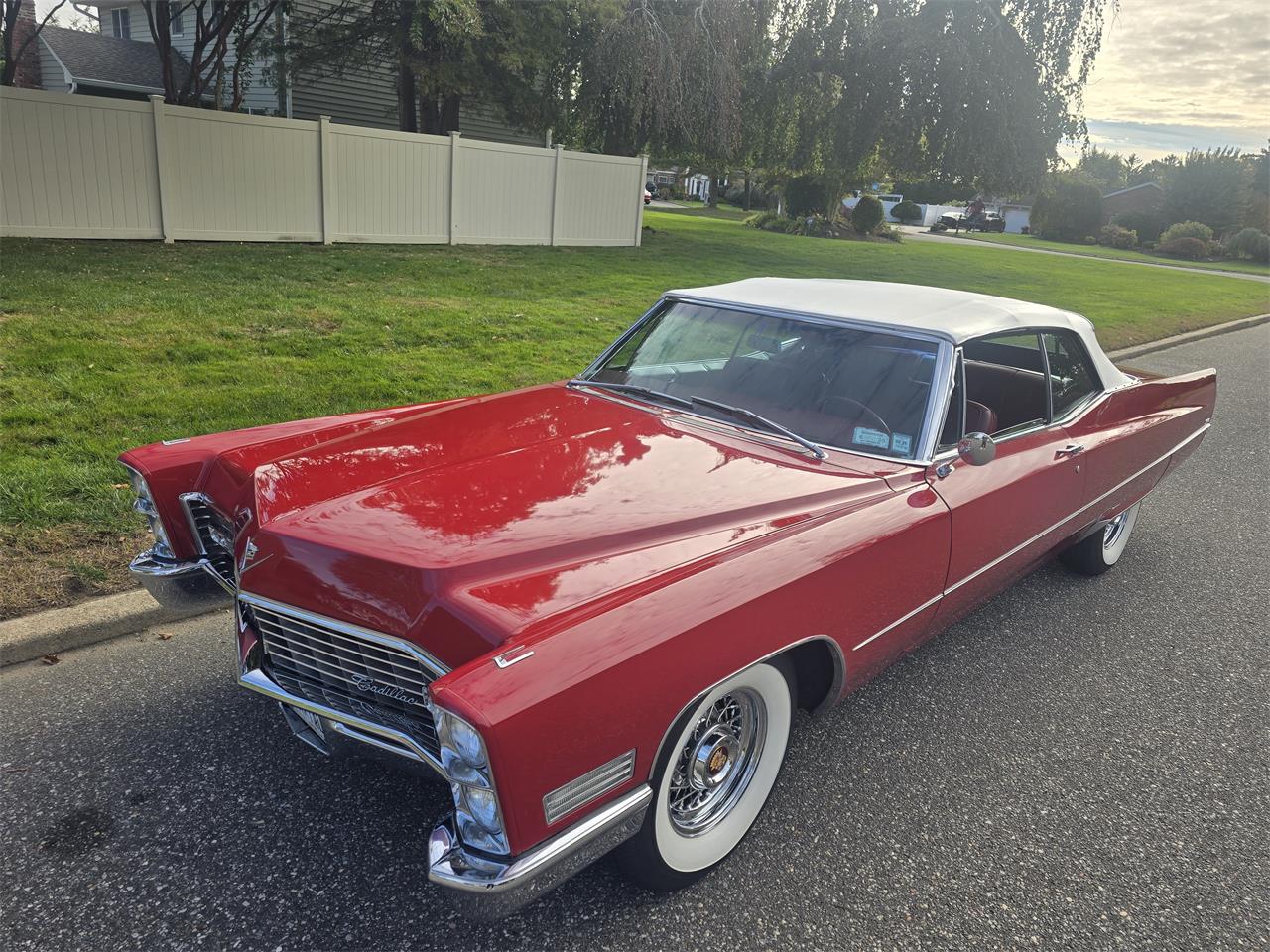 Cadillac-2-dr-convertible-1967-RED-Red-18