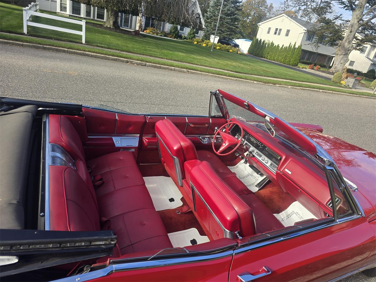 Cadillac-2-dr-convertible-1967-RED-Red-31