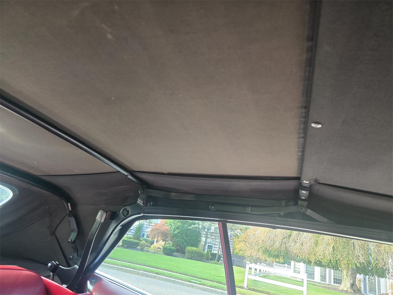 Cadillac-2-dr-convertible-1967-RED-Red-36