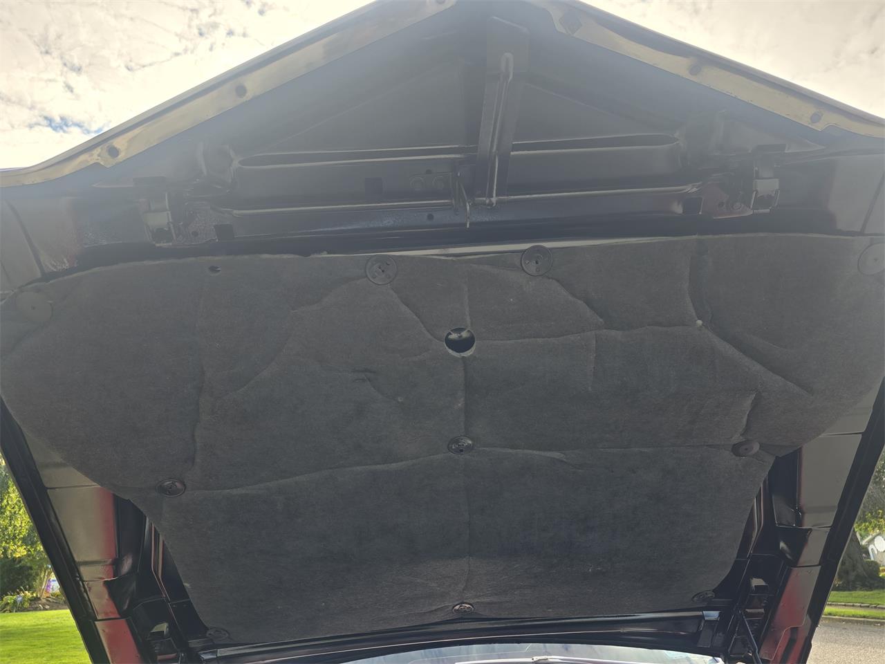 Cadillac-2-dr-convertible-1967-RED-Red-37