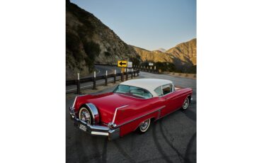 Cadillac-2-dr-coupe-1957-Red-Red-12