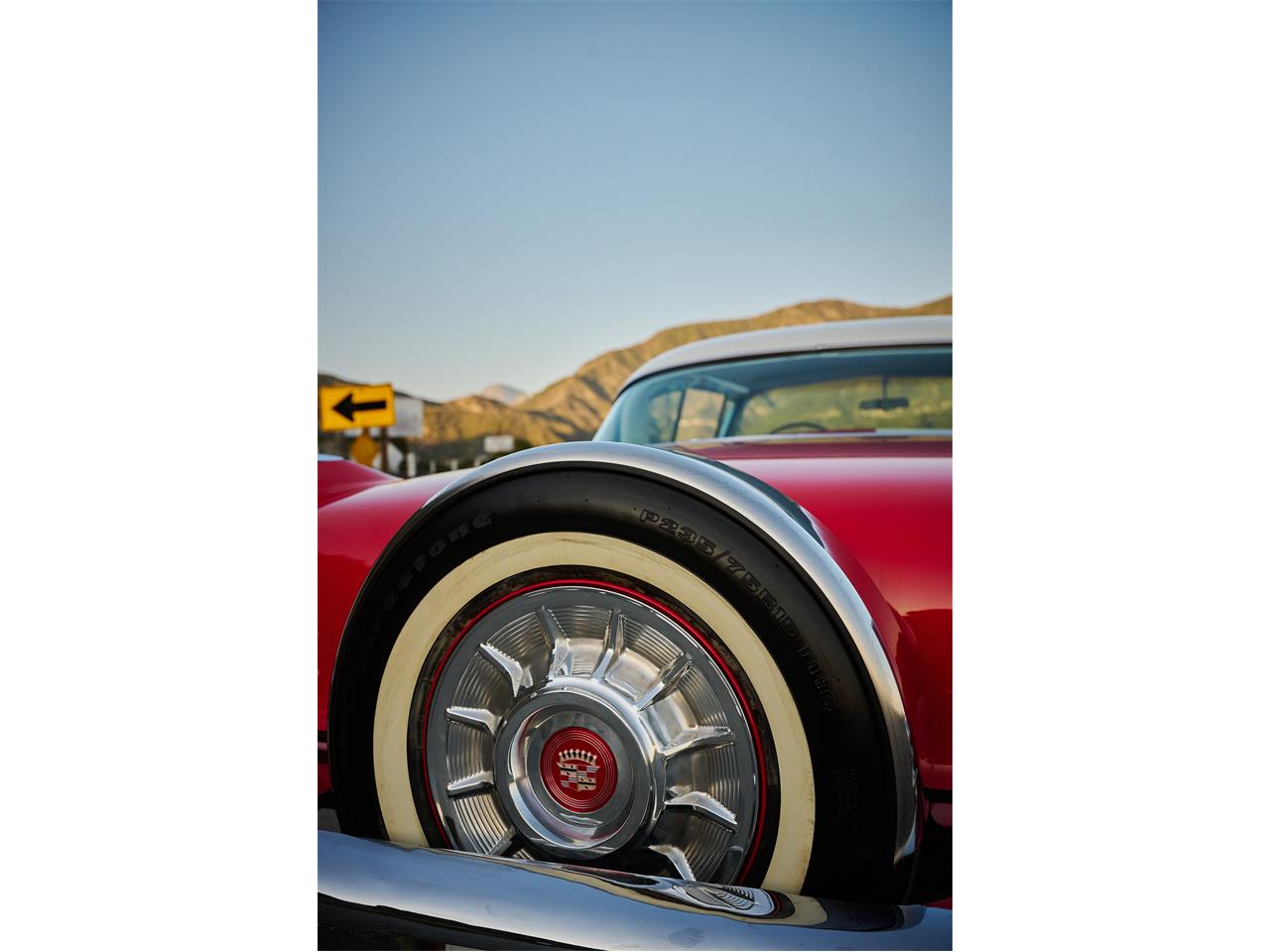 Cadillac-2-dr-coupe-1957-Red-Red-13