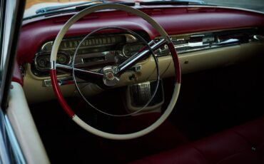Cadillac-2-dr-coupe-1957-Red-Red-18