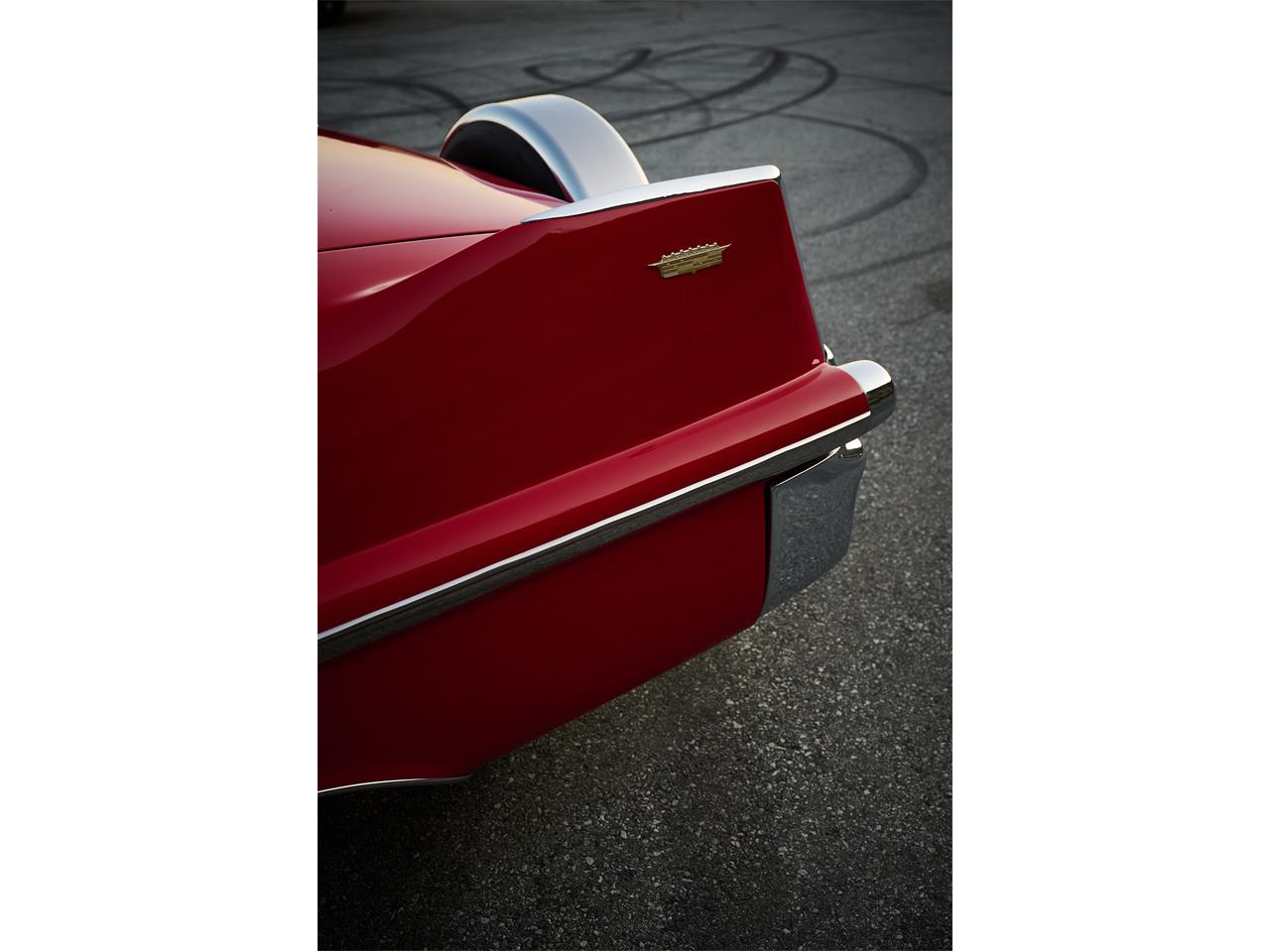Cadillac-2-dr-coupe-1957-Red-Red-2