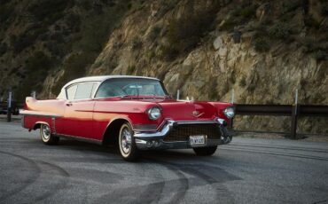 Cadillac-2-dr-coupe-1957-Red-Red-8