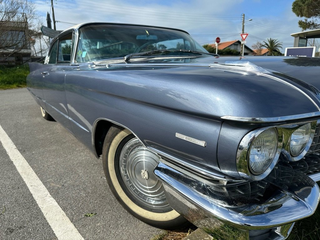 Cadillac 25