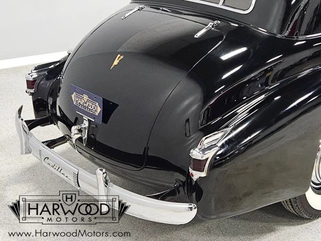 Cadillac-60-Special-1939-Sedan-11