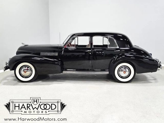 Cadillac-60-Special-1939-Sedan-2