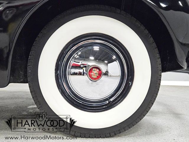 Cadillac-60-Special-1939-Sedan-39