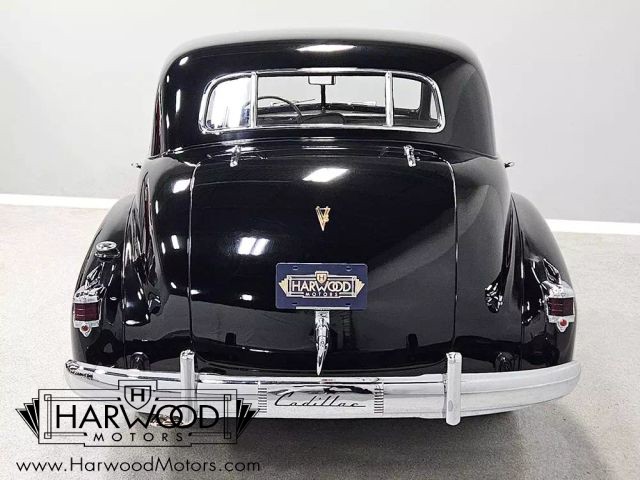 Cadillac-60-Special-1939-Sedan-4