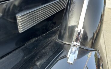 Cadillac-61-1939-17