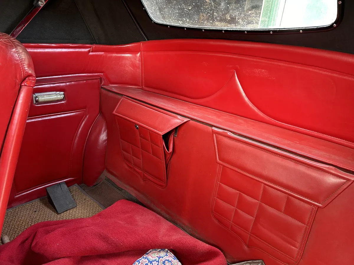 Cadillac-61-1939-2