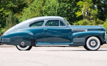 Cadillac-61-1941-Crystal-Blue-And-Oceano-Blue-Blue