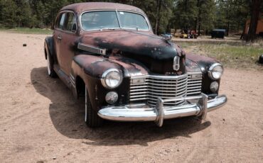Cadillac-62-1941-Black-Tan-Originally
