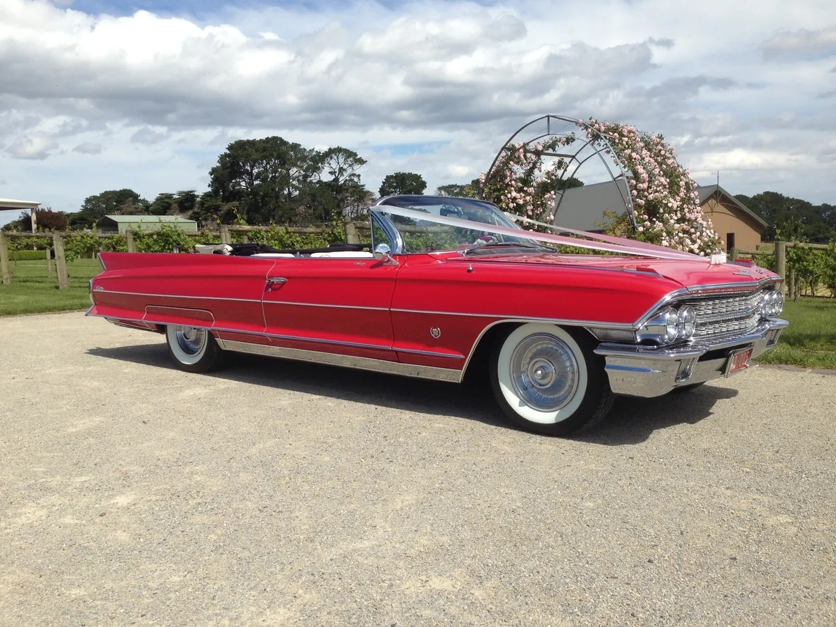 Cadillac-62-1962-Red-White-8