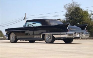 Cadillac-Biarritz-Convertible-1958-16