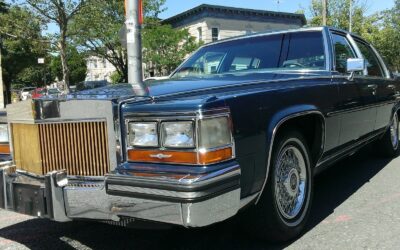 Cadillac Brougham 1988