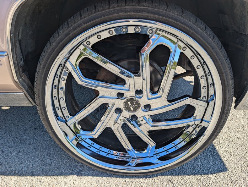 Cadillac-Brougham-1990-Light-Antelope-Metal-Beige-14