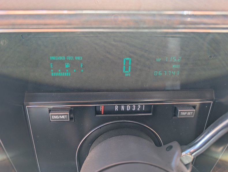 Cadillac-Brougham-1990-Light-Antelope-Metal-Beige-15