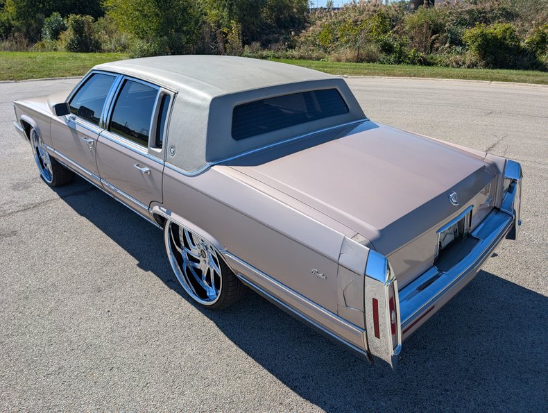 Cadillac-Brougham-1990-Light-Antelope-Metal-Beige-19