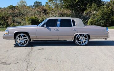 Cadillac-Brougham-1990-Light-Antelope-Metal-Beige-28