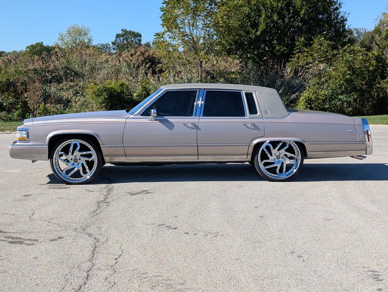 Cadillac-Brougham-1990-Light-Antelope-Metal-Beige-28