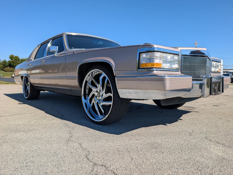 Cadillac-Brougham-1990-Light-Antelope-Metal-Beige-30