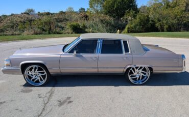 Cadillac-Brougham-1990-Light-Antelope-Metal-Beige-36
