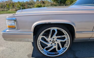 Cadillac-Brougham-1990-Light-Antelope-Metal-Beige-39