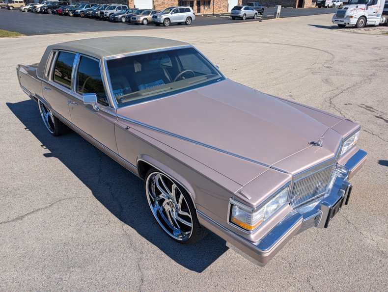Cadillac-Brougham-1990-Light-Antelope-Metal-Beige-4