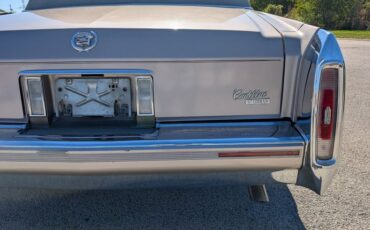 Cadillac-Brougham-1990-Light-Antelope-Metal-Beige-44