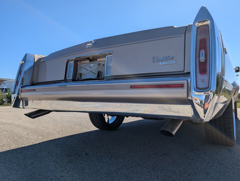 Cadillac-Brougham-1990-Light-Antelope-Metal-Beige-45