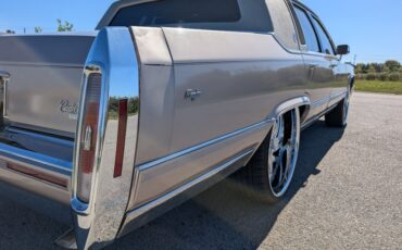 Cadillac-Brougham-1990-Light-Antelope-Metal-Beige-47