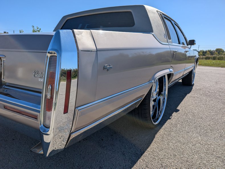 Cadillac-Brougham-1990-Light-Antelope-Metal-Beige-47