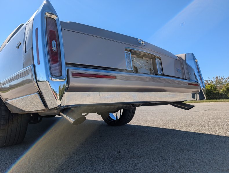 Cadillac-Brougham-1990-Light-Antelope-Metal-Beige-6