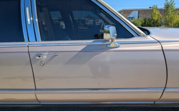 Cadillac-Brougham-1990-Light-Antelope-Metal-Beige-7